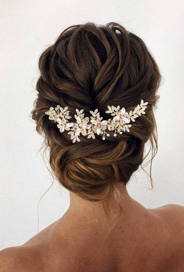 + 30 Modèles De Chignons De Mariée – A La Une intérieur Chignon De Mariage