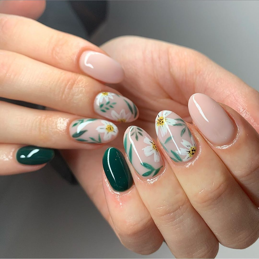 45 Pretty Floral Nail Designs For Spring You Must Try  Vernis À Ongles intérieur Ongle Vert Pastel