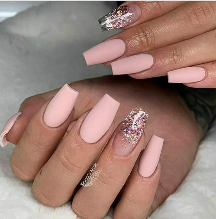 50+ Pretty Pink Nail Design Ideas – The Glossychic intérieur Ongle Rose Pastel