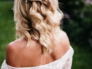 Cheveux Mi-Longs : 5 Options De Coiffure Avec Tresses Pour La Mariée intérieur Coiffure Mariage Cheveux Frisés Naturel