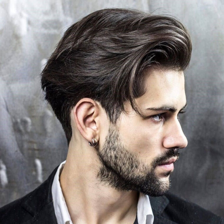 Coiffure: 101 Idées De Coupe D'Homme Pour Cheveux Mi-Longs – Coiffures concernant Coupe Cheveu Homme Long