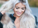 Comment Porter Un Blond Platine Selon La Longueur De Ses Cheveux avec Mèches Blondes Platine