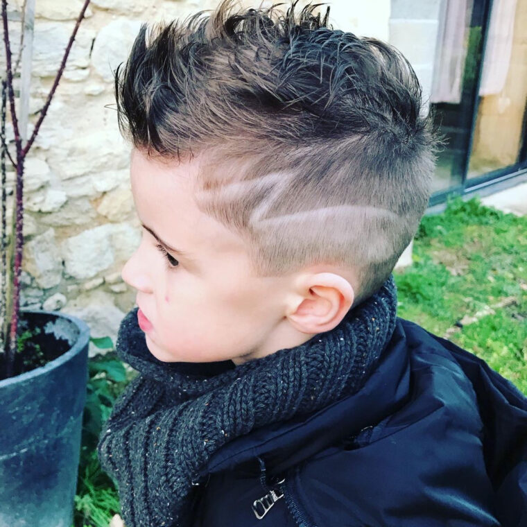 Coupe Petit Garçon  Coupe De Cheveux Garcon, Coupe Cheveux Petit pour Coupe Enfant Garcon vous pouvez essayer