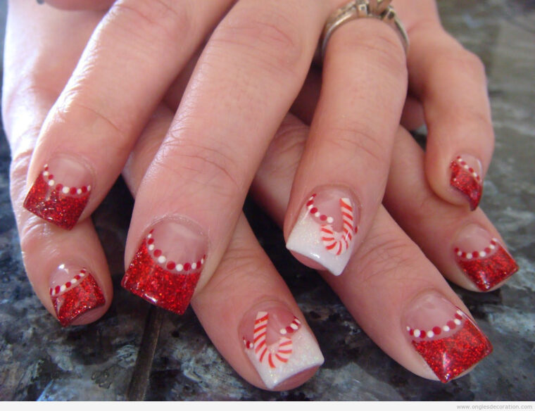 Déco Sur Ongles Pour Les Fêtes De Noël 2015  Décoration D'Ongles intérieur Ongles Rouges Noel