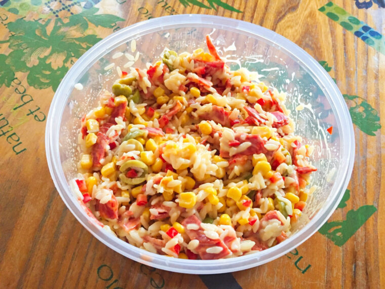 ♨ Recette De Salade De Riz Au Chorizo  Cuisine Blog encequiconcerne Salade De Riz Antillaise vous pouvez essayer