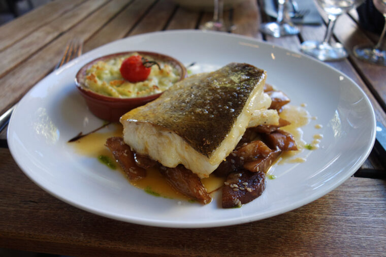 Exemple De Plat Du Jour Dorade Et Ses Petits Légumes  Domaine Ventajol serapportantà Plat Du Jour Restaurant Idée intéressant