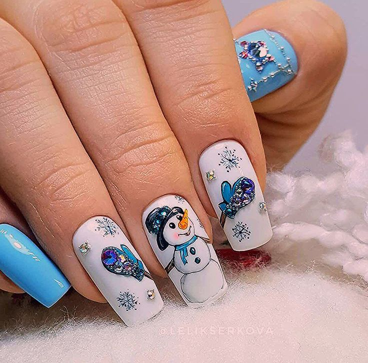 Idee #Ongle Gel Hiver Bonhomme De Neige #Manucure Tendance Bleu Pâle avec Idee Ongles Hiver