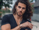 Keegan Muse In 2020  Guy Haircuts Long, Long Hair Styles Men, Wavy tout Coupe Cheveux Long Homme fascinant