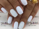 Magnifique Ongles Blanc Pour Un Contraste Élégant  Ongles, Ongles serapportantà Idees Ongles Blanc