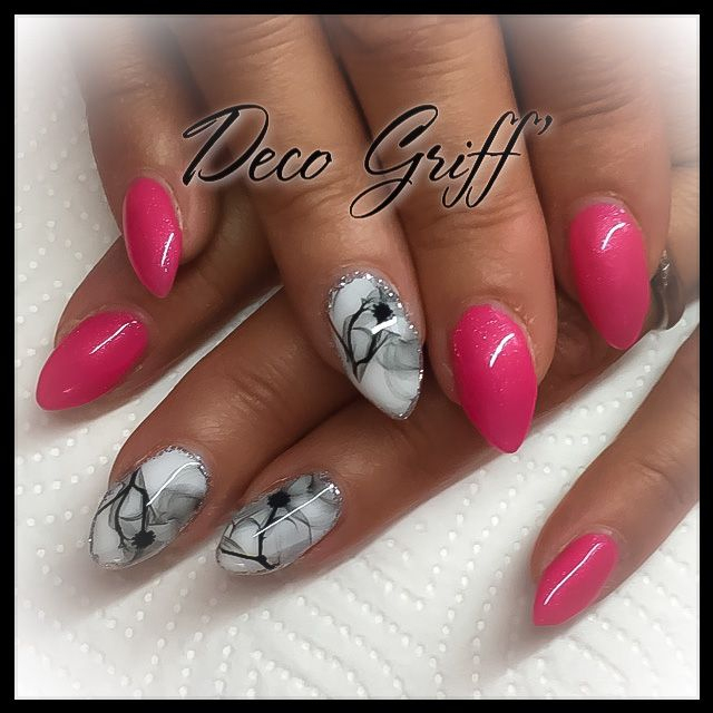 Nails Déco Ongles Plein Rose Et Blanc Nails, Beauty, White Roses à Ongle Rose Et Blanc tutoriel 