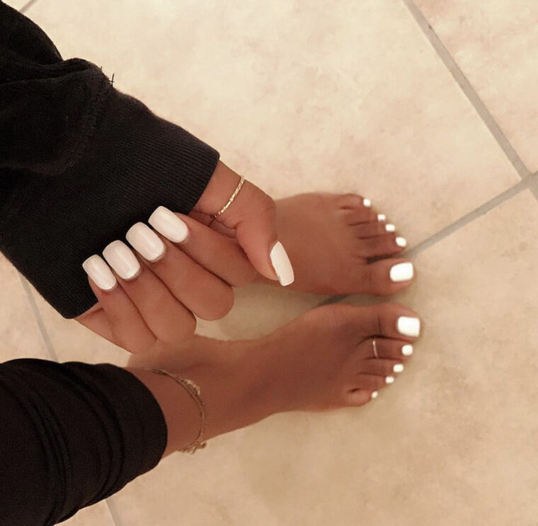 @Natalia\_Vozna  Vernis À Ongles, Ongles Propres, Idées Vernis À Ongles avec Idee Ongle Blanc