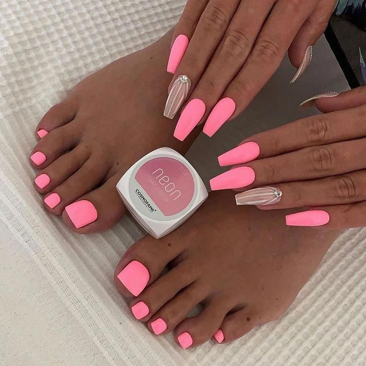 Neon Nails The Flagship And Colourful Pattern Of The Summer Time Of tout Ongle Rose Pastel fascinant 
