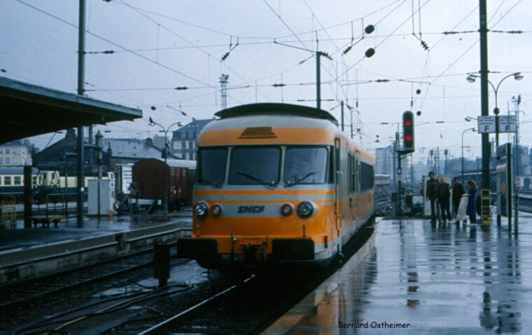 Photos Sncf Années 1980 – Page 21 – Forums Lr Presse  Trains, Année intérieur Forum Lr Presse intéressant