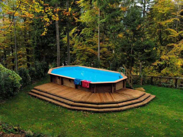 Piscine Hors Sol En Bois De Grandes Dimensions. Above Ground Swimming tout Aménagement Piscine Hors Sol