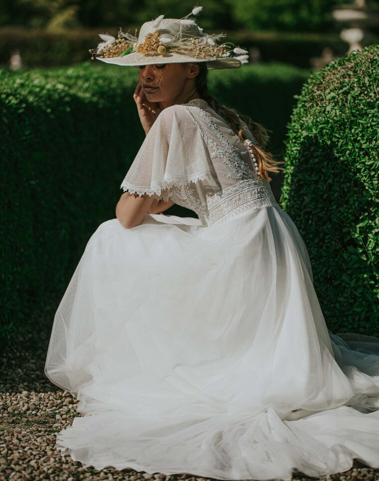 Robe De Mariage Dentelle Bohème Et Tulle À Pois Leto dedans Robe De Mariée Bohème