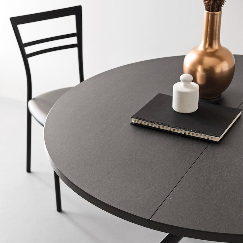 Table En Céramique Extensible Ronde Connubia Sur Cdc Design encequiconcerne Table Ronde Extensible Magique 
