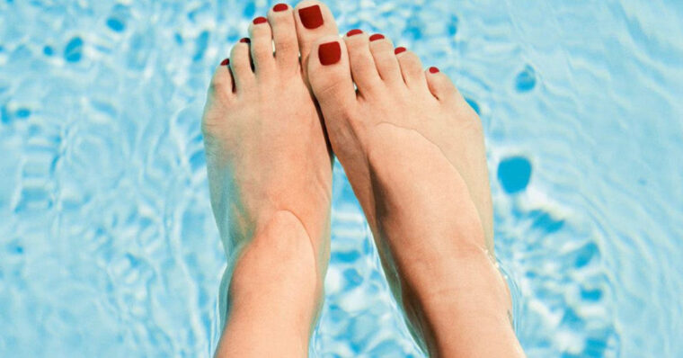 Vous Aimez Le Vernis Sur Les Ongles Des Pieds ? Voici 18 Idées À Faire destiné Idee Vernis Pieds génial