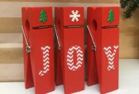 clothespin recipe holder