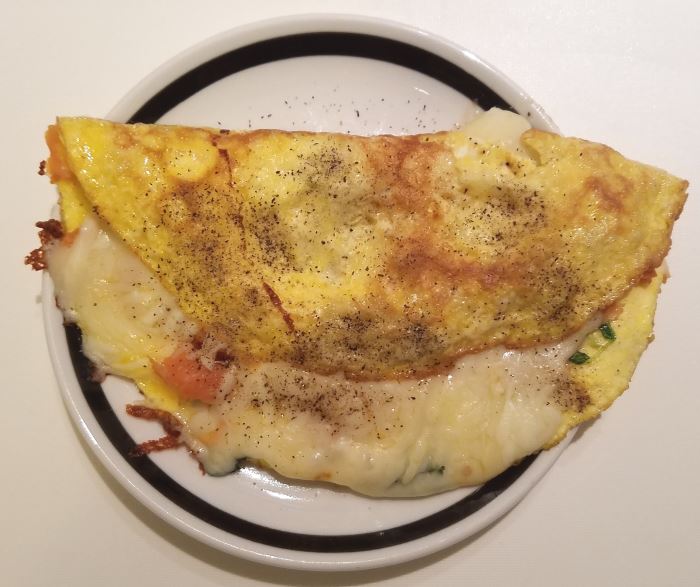 Sakura's Health and Beauty Blog: Cheesy Smoked Salmon Omelette Recipe