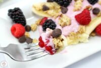 healthy breakfast banana split healthy breakfast banana split