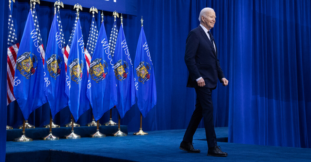  College Towns Usually Lift Democrats. Is the Picture More Complicated 