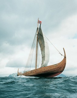  Viking ship "Lofotr" 