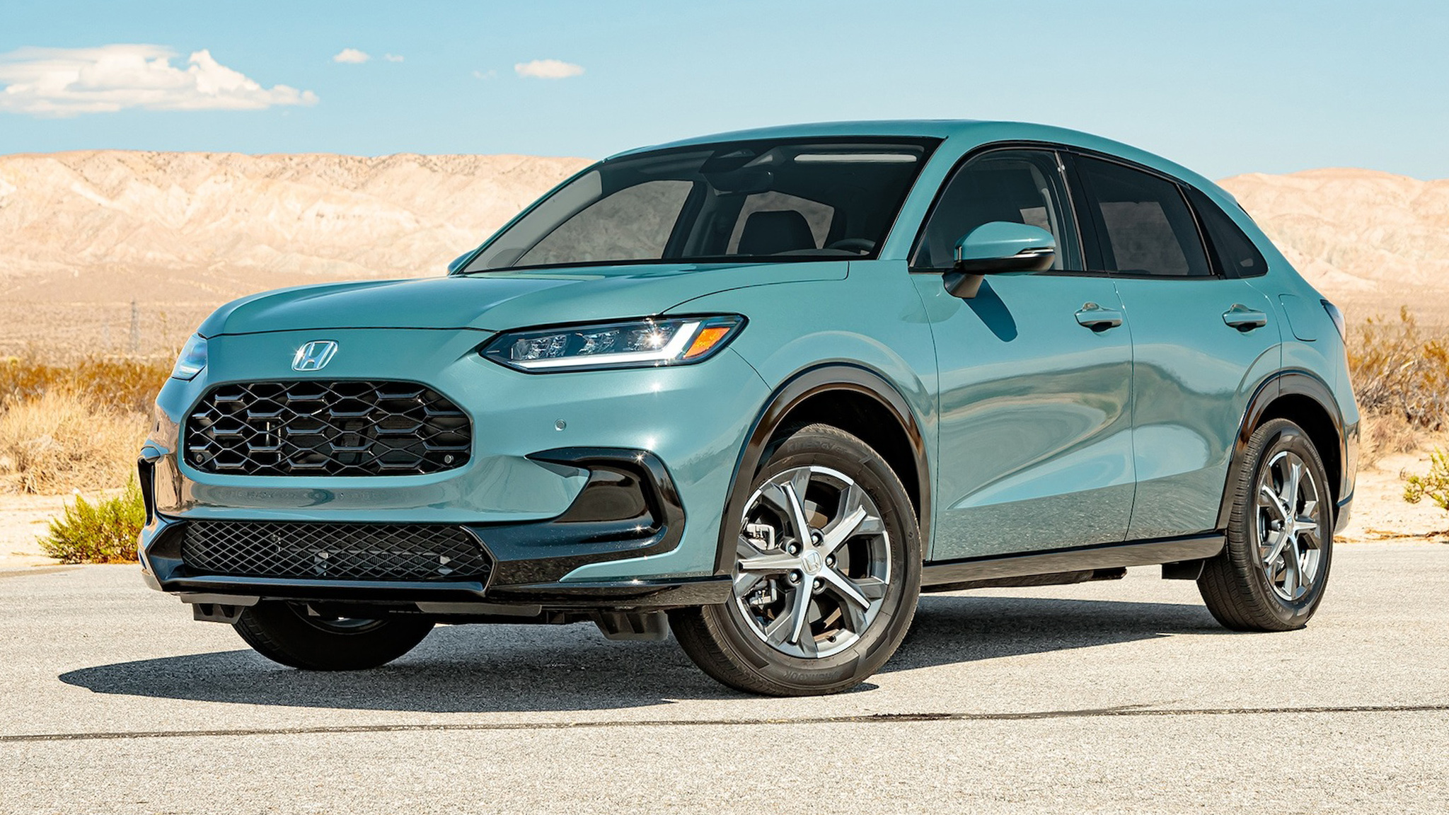  Foto zu 2024 Honda HR-V Photos: Interior, Exterior, and Videos 