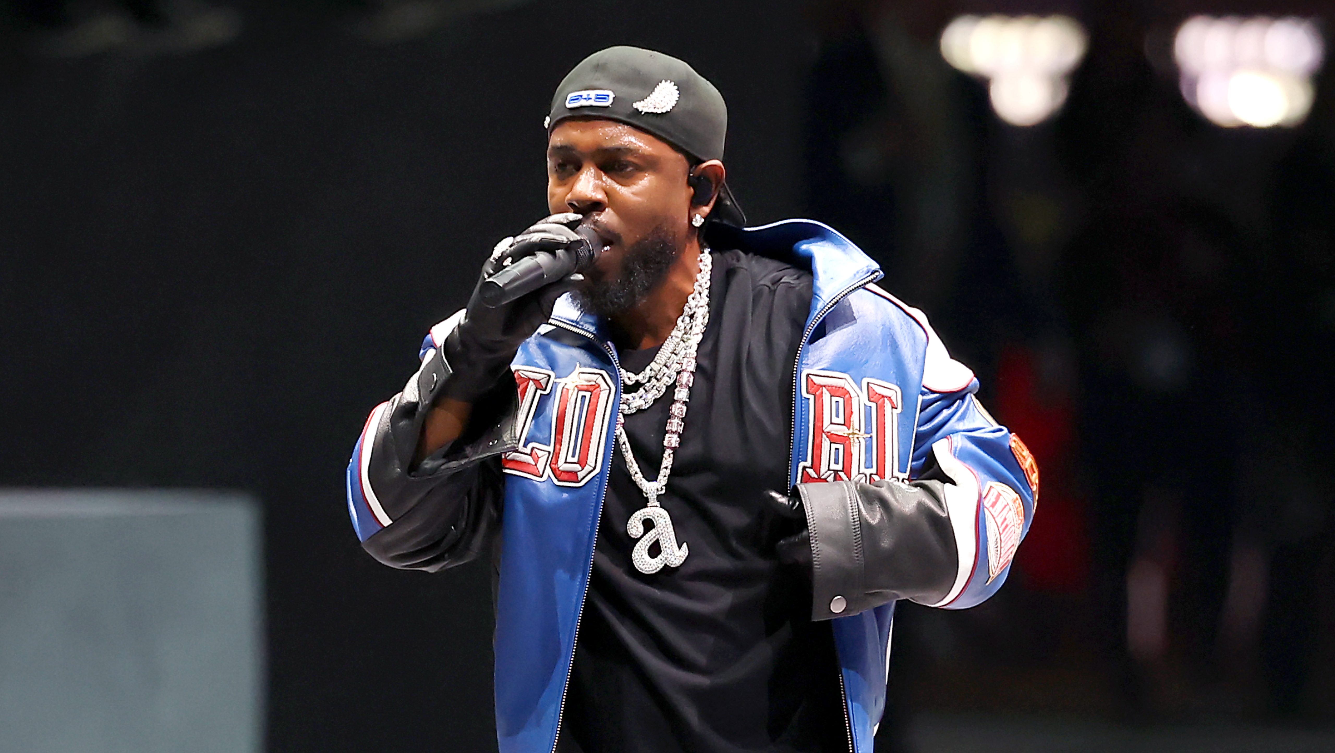  Who Is Performing at Super Bowl 2026? Halftime Show Details – Hollywood 